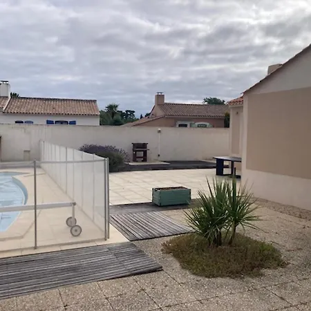 Maison Charmante Pour 6 Personnes, Calme Avec Piscine Privee - Fr-1-323-578 *
