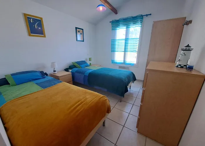 Дом отдыха Maison Charmante Pour 6 Personnes, Calme Avec Piscine Privee - Fr-1-323-578 *