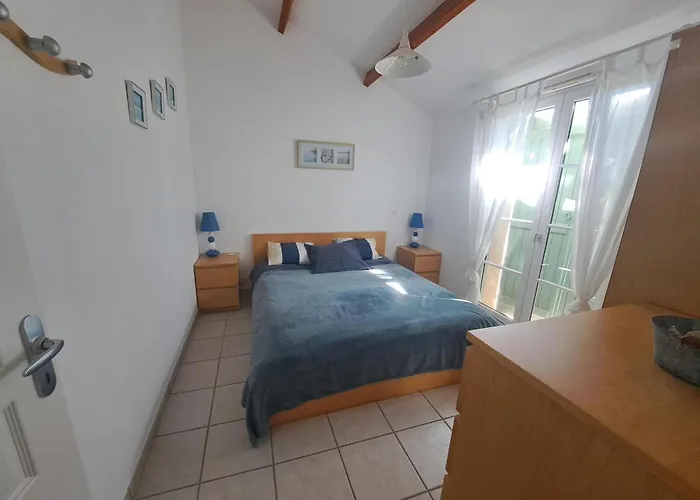 Maison Charmante Pour 6 Personnes, Calme Avec Piscine Privee - Fr-1-323-578 Дом отдыха Сен-Жан-де-Мон