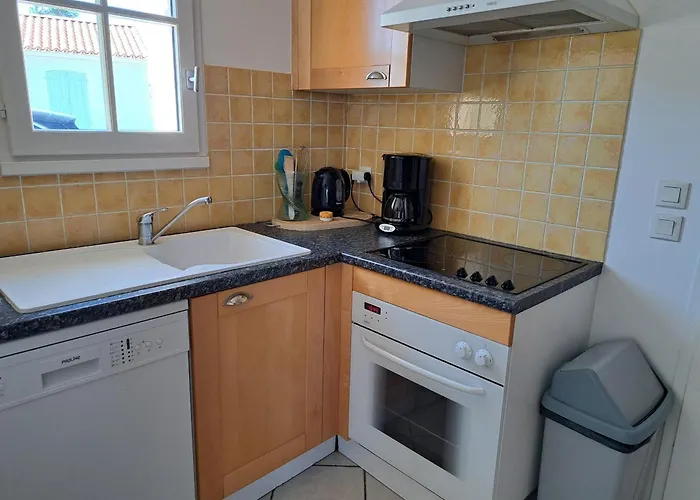 Maison Charmante Pour 6 Personnes, Calme Avec Piscine Privee - Fr-1-323-578 Дом отдыха *